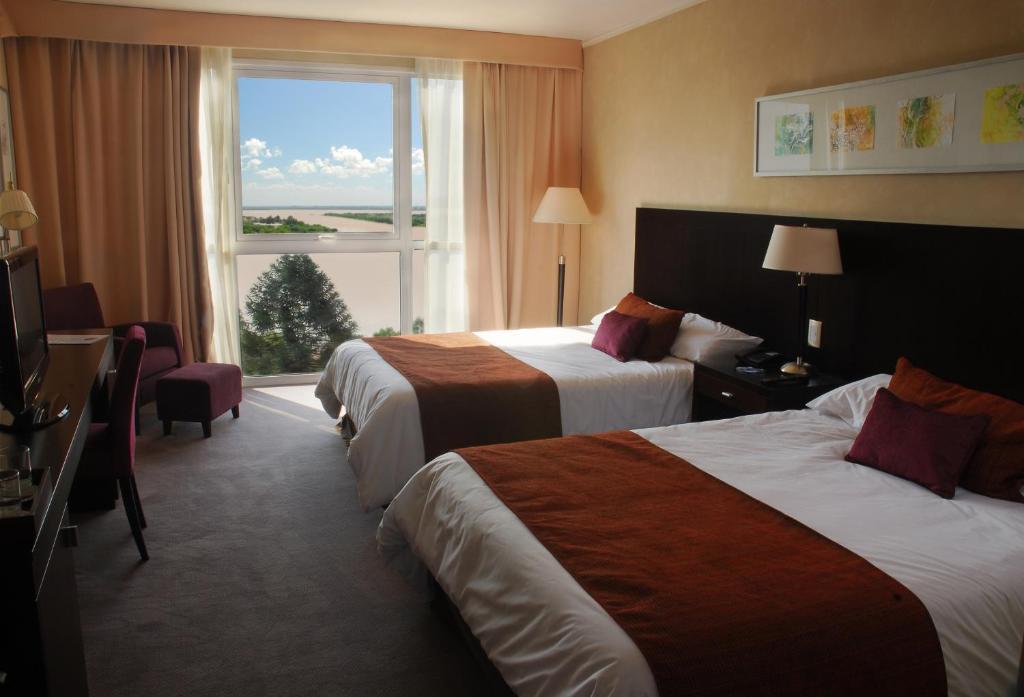 Howard Johnson Plaza Resort & Casino Mayorazgo Paraná Zimmer foto